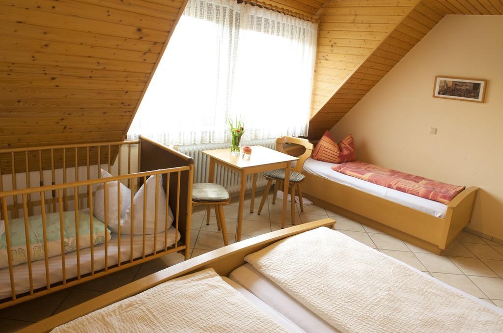 Gasthof Zum Kreuz Neuenburg am Rhein Room photo